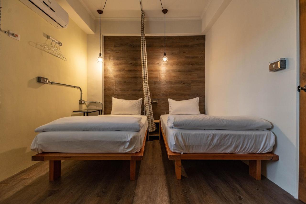 Cozy House Hostel Hualien Extérieur photo
