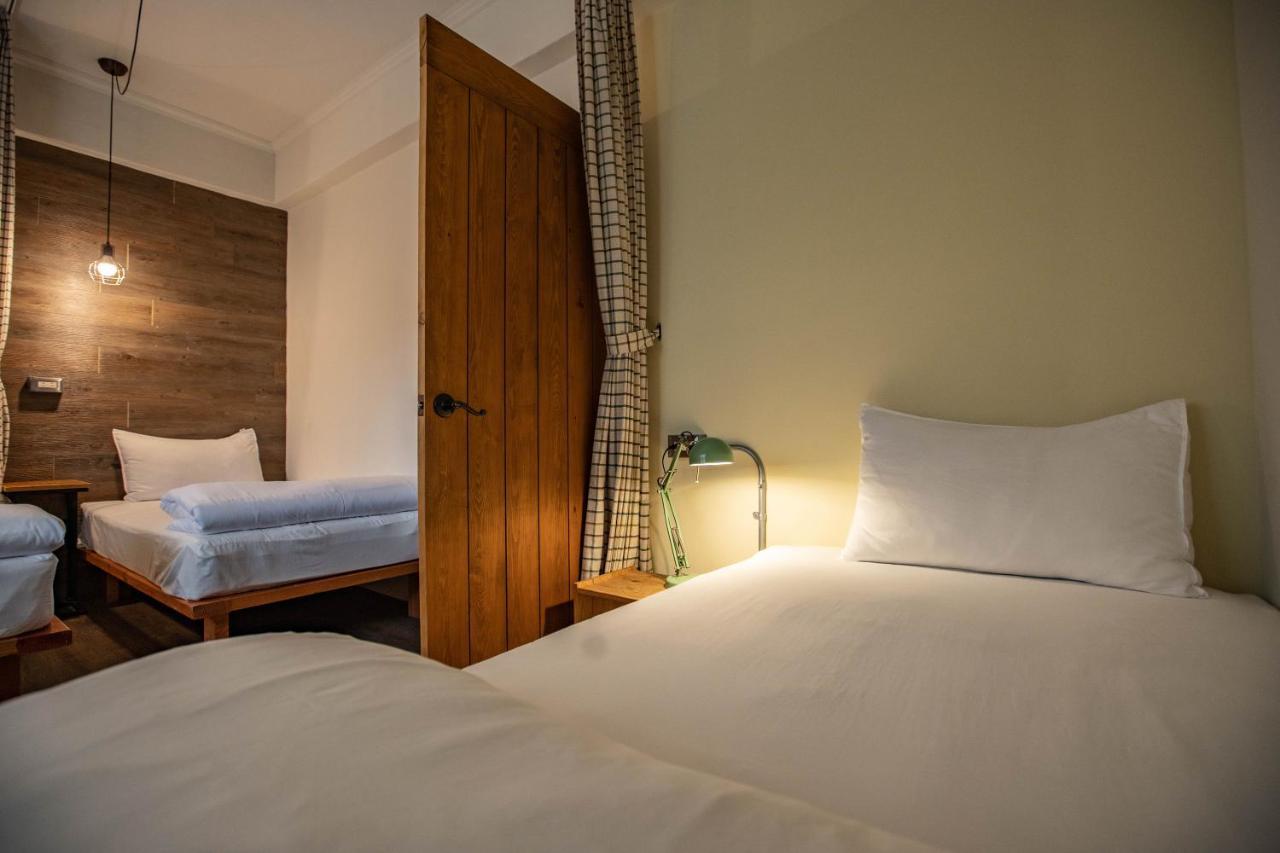Cozy House Hostel Hualien Extérieur photo