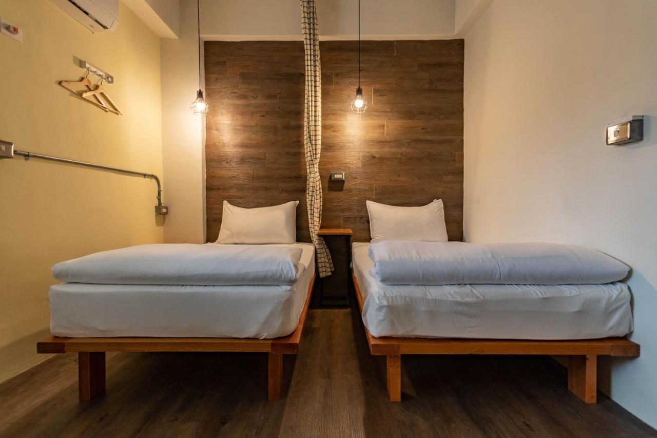 Cozy House Hostel Hualien Extérieur photo