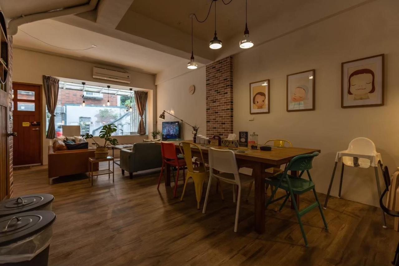 Cozy House Hostel Hualien Extérieur photo