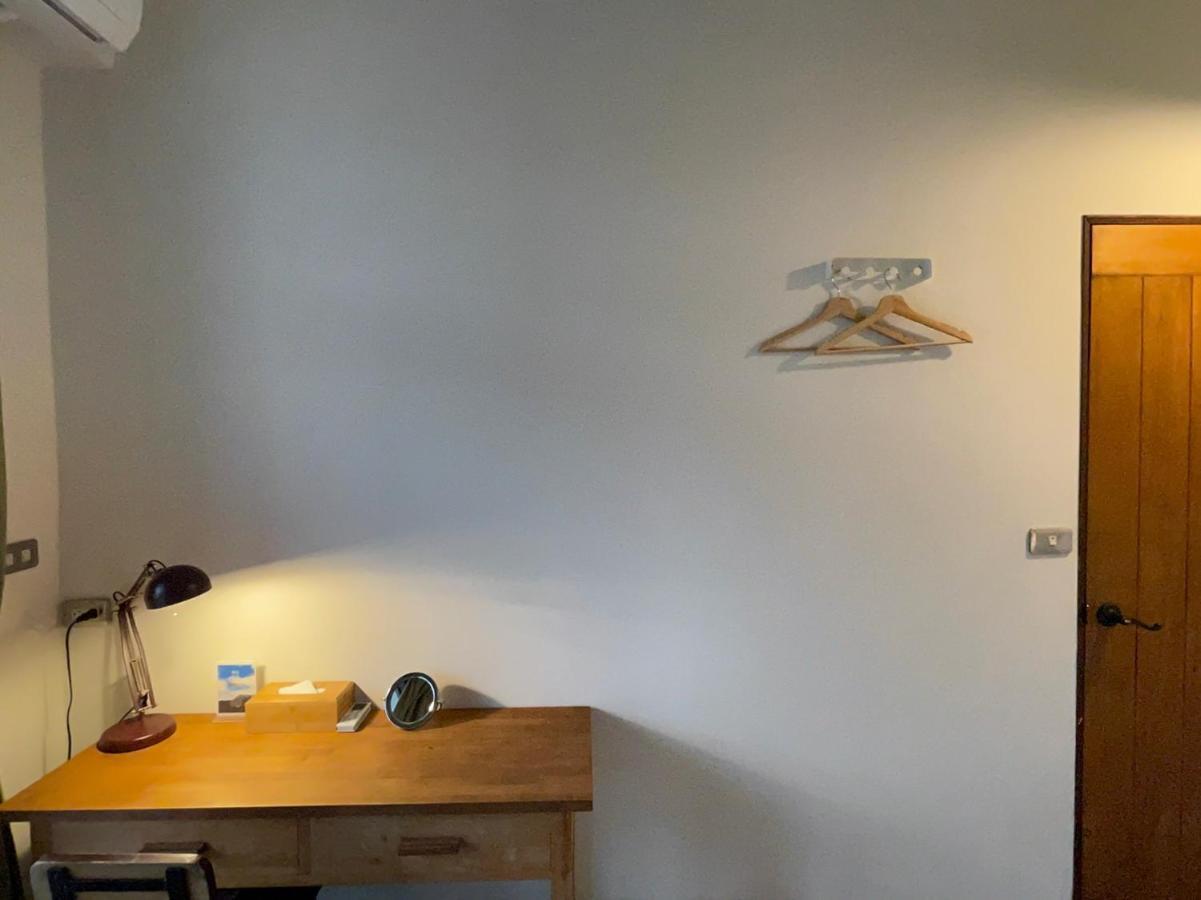 Cozy House Hostel Hualien Extérieur photo