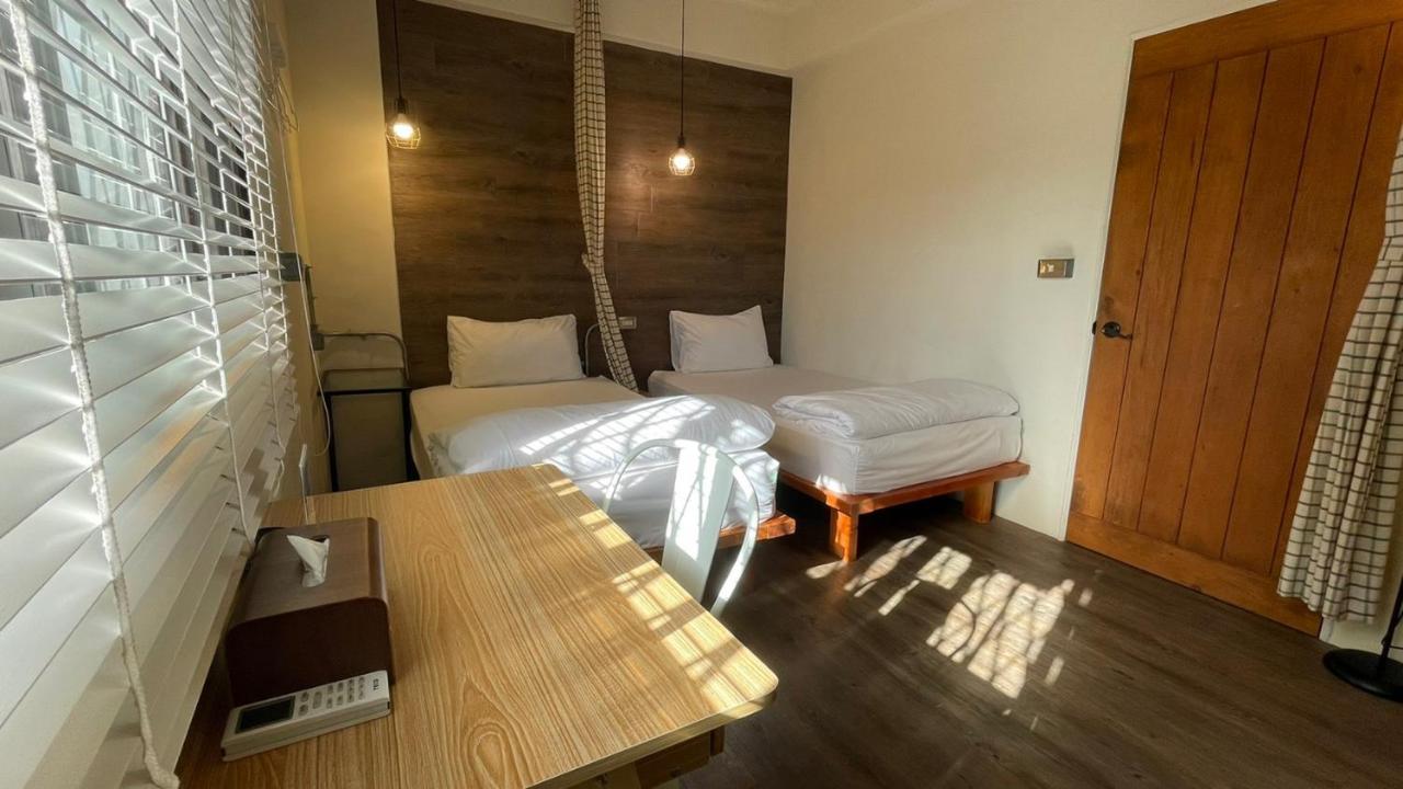 Cozy House Hostel Hualien Extérieur photo